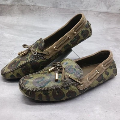 Mocasines Louis Vuitton con borla LV estampado de leopardo talla 37,5 usados Foto 1 de 4