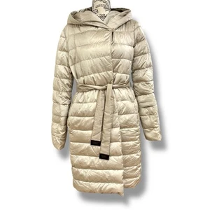 NWT Max Mara Size 4 (34) Novef Beige Down Hooded Jacket Coat $1590 Packable Cube - Picture 1 of 13