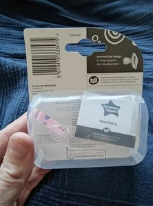 Tommee Tippee fun style Soothers 0-6 Months Orthodontic NEW UNOPENED dummy BN - Picture 1 of 2
