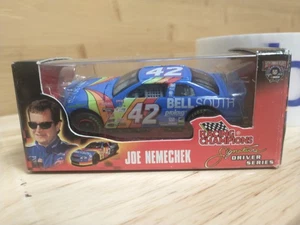 Racing Champions NASCAR 1/64 diecast #42 Bell South Joe Nemechek Chevy 1998 nuevo en caja - Imagen 1 de 7