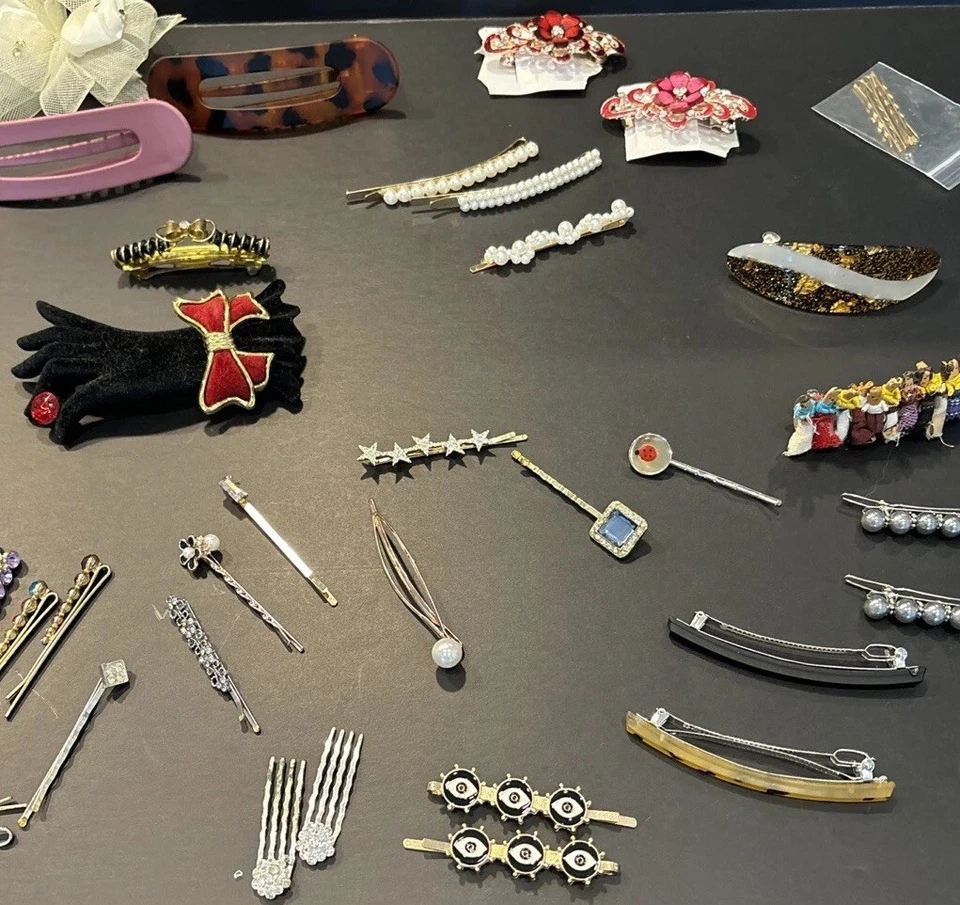 Lote enorme vintage de alfinetes de barrettes de cabelo de strass alguns marcados Taiwan Coreia flor de mão - Imagem 1 de 4