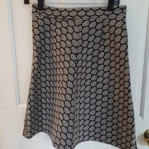 Zara NWT Womans Size S A-line Skirt Side Zip Black White Thick Warm - Picture 1 of 5