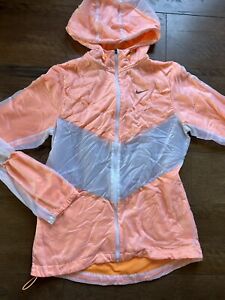 Nike ‘Impossibly Light’ Running Jacket! (womens Small)