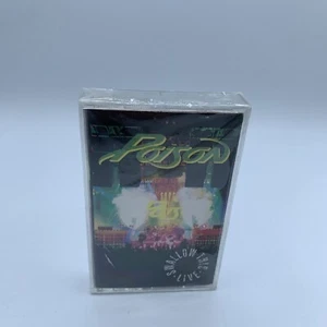 POISON Swallow This - Live SEALED CASSETTE  - COL HOUSE NO CUTS - FREE US SHIP - Picture 1 of 3