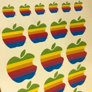AUTHENTIC SOUVENIR_ SHEET 18 Stickers _Of Apple Computer's Colorful Rainbow LOGO - Photo 1/5