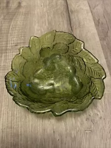 Vintage Indiana Green Glass Triangular Dish With Loganberry Pattern - Picture 1 of 4