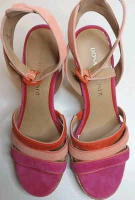 Donald Pliner 女式凉鞋 8 麂皮绒皮革软木高跟鞋色块粉色 $248 — 第 1/4 张图片