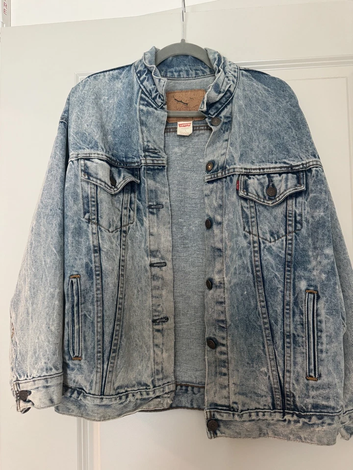 Levi's 牛仔纽扣卡车司机夹克复古 L 码-美国制造-破旧 — 第 1/4 张图片