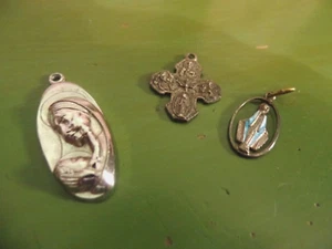 Mary & Baby, Cross Pennant & Mary Necklace/Bracelet VINTAGE CHARMS-V.G.-L@@K - Picture 1 of 3