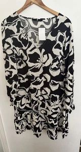 Dobladillo con volantes V By Very Curve blanco y negro talla 22 PVP £32 - Imagen 1 de 5