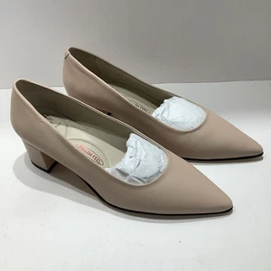 Amalfi by Rangoni Womens Nude Beige Dress Pumps Pointy Shoes Sz. 4.5M, New - Picture 1 of 8
