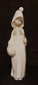 Vintage Lladro "Sheppard Girl with Walking Stick and Basket" - Picture 1 of 5