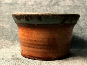 Hand Thrown Pottery Pot Teal and Earth Tones, Signed GK, 5.25" x 3.25" EUC - Picture 1 of 7