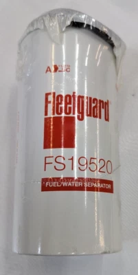 FS19520 Fleetguard Fuel Filter Water Separator W Orings P553202 BF5813 33442 - Image 1 of 4