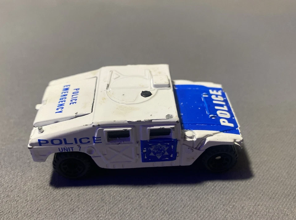1994 Vintage VTG Matchbox Hummer Police Truck Vehicle Unit 7 - Image 1 of 4