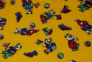 YELLOW Cotton Fabric RED-GREEN-BLUE 1" BEARS & TOYS 42"x6" SCRAP - Bild 1 von 4