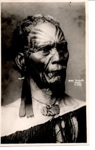 B14-80749 Circa 1935 RPPC Foto Cartolina Tangata Maori Capo Australia SPEDIZIONE GRATUITA - Foto 1 di 2