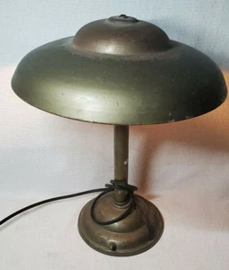 VINTAGE MID CENTURY MODERN UFO FLYING SAUCER PUNCHED METAL DESK LAMP LIGHT - Picture 1 of 7