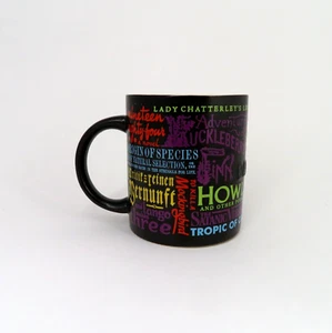 The Unemployed Philosophers Guild libro prohibido en relieve 12 oz taza de té de café taza - Imagen 1 de 10
