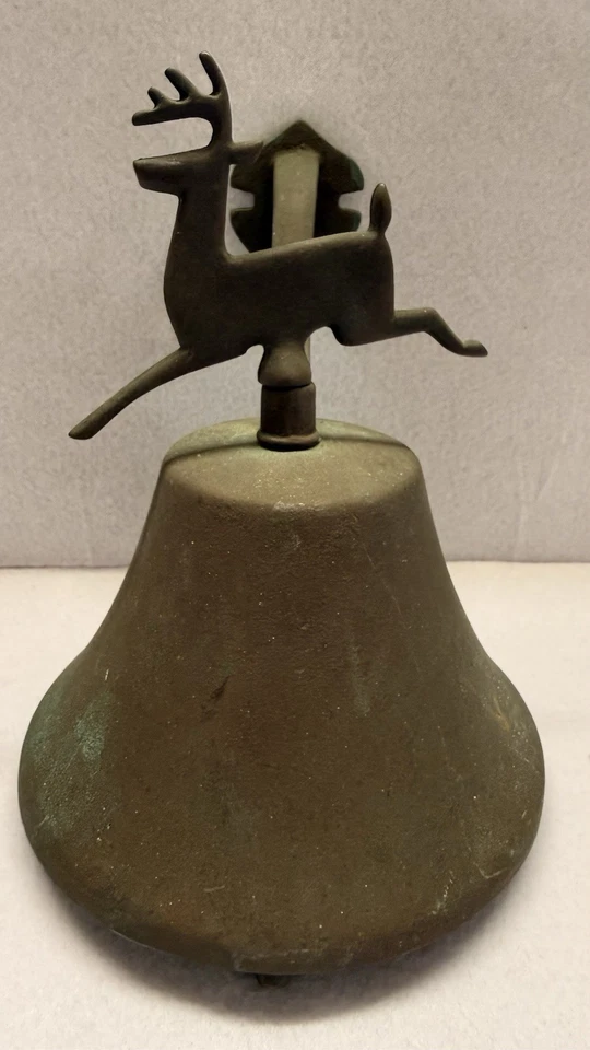 Campana de puerta John Deere; montaje en pared; latón; campana de cena rústica RARA Foto 1 de 4