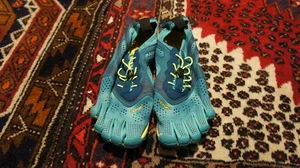 Vibram FiveFingers V-Run Damen 8,5-9 EU 40 Minimalistische Laufschuhe 18W7001 - Bild 1 von 8