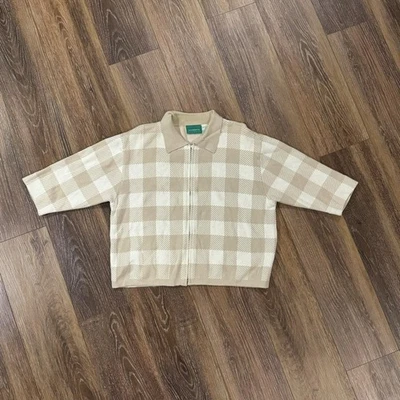 Liz Claiborne Cream And Tan Zip Up Short sleeve Women’s Sweater Size Large EUC - Image 1 of 4