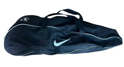 "Bolso de bate de béisbol juvenil Nike con asas 32"" de largo - pequeño agujero en tela exterior" Foto 1 de 4