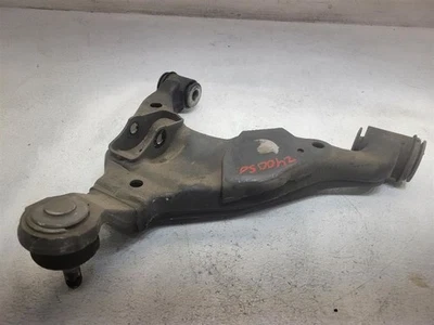 Braço de controle inferior dianteiro Toyota 4Runner 2wd 2003-2009 48069-60010 - Imagem 1 de 4