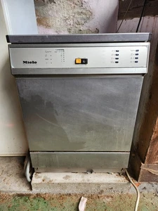 Industrie Spülmaschine Miele Universal G 7761 gebraucht voll funktionsfähig!! - Bild 1 von 12