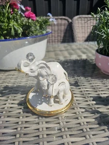 Schöne Figur Cesare Villari Capodimonte Porzellan Elefanten Gold Swarovski - Bild 1 von 9