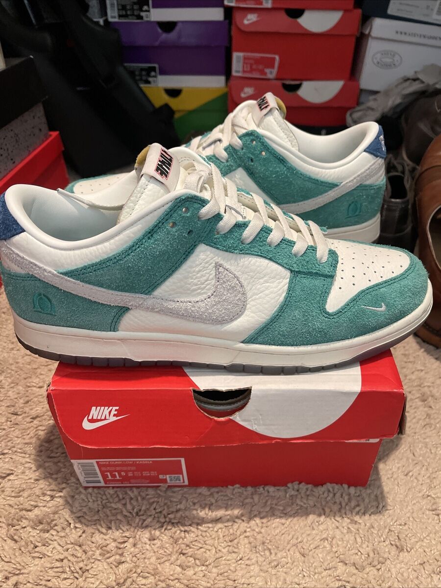 Nike Kasina x Dunk Low Road Sign for Sale | Authenticity Nike Kasina x Dunk Low Road Sign for Sale | Authenticity
