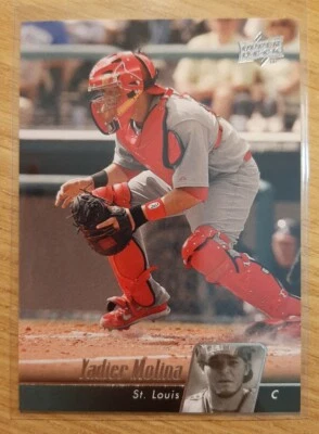 2010 UPPER DECK YADIER MOLINA #466 ST. LOUIS CARDINALS - Image 1 of 2