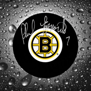 Phil Esposito Boston Bruins Autographed Puck - Picture 1 of 1