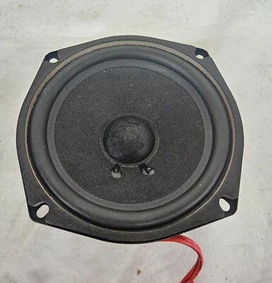 CAMBRIDGE SOUNDWORKS DTT2500 Digital 5.25" Speaker WOOFER 4Ohm 20W - Image 1 of 4
