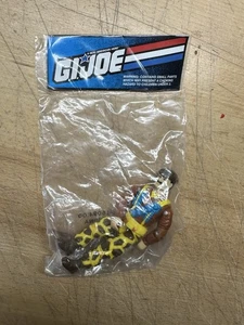 Bolso de Colección Raro 1993 GI Joe V3 Cuello de Cuero Bolsa Sellado Chuck E. Cheese - Imagen 1 de 2