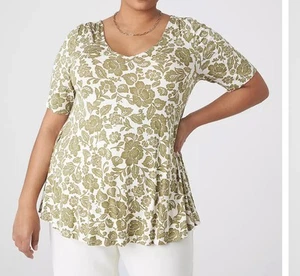 $42.95 NWT LANE BRYANT 22/24L Tee Swing Perfect Sleeve Ruched-Shoulder - Picture 1 of 9
