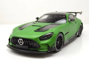 Mercedes AMG Gt Black Series 2020 Mate Verde Metálico a Escala 1:18 Minichamps - Imagen 1 de 9
