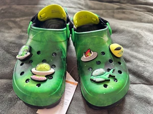 Crocs x Ron English Area 54 Aliens W8 / J6 / EU 38-39 Green 🛸All Terrain Clog - Bild 1 von 6