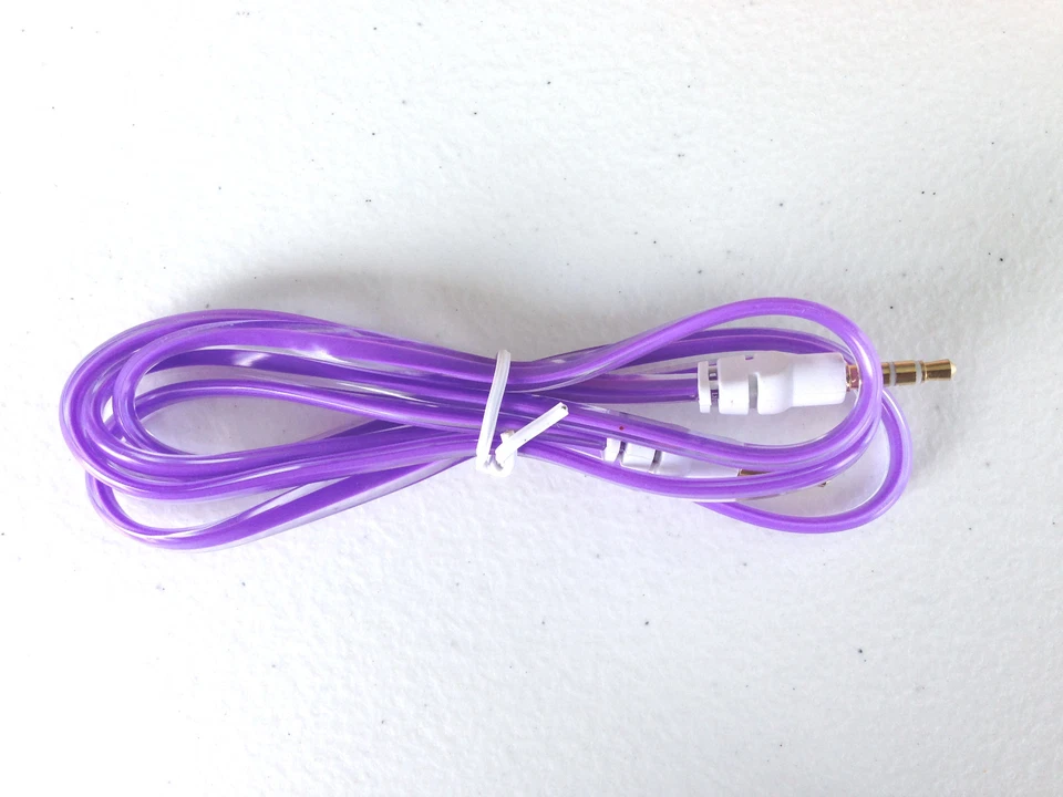 PLANO 3.5mm Audio Estéreo Auxiliar Macho Cable Jack PARA PC IPOD IPhone 4s 5c 6 Foto 1 de 4