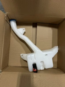 Windshield Washer Wiper reservoir Fits Honda Accord 2003-2007 Dorman 603-151 - Picture 1 of 5