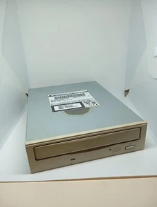 Apple power mac G4|| 24X-ATAPI 678-1036 || CR-587-C || lecteur CD Rom 1998 - Photo 1/4