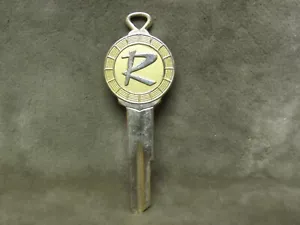 1954-69 AMC Rambler Car/Automobile Crest Key Gold Plate National Key Corp Blank - Picture 1 of 3