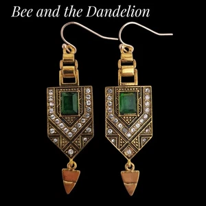 Vintage Style Green Crystal Gold Tone Art Deco Style Drop Earrings - Picture 1 of 6