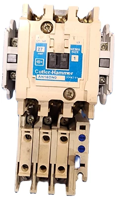 EATON CONTACTOR AN16DN0 3 POLOS 27AMP Foto 1 de 2