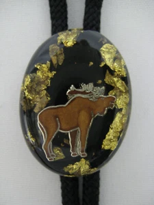 Vintage Bolo Tie Moose Elk Pendant Necklace Gold Resin Gift Jewelry Hunting - Picture 1 of 12