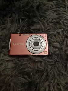 Fotocamera DIgitale PANASONIC LUMIX 14MPX dmc-fs40 ROSA + SD 16GB in OTTIME COND - Bild 1 von 4