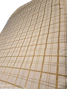 60x102 Long Tablecloth Perfect. No Stains. Beige And Gold. Beautiful - Picture 1 of 8