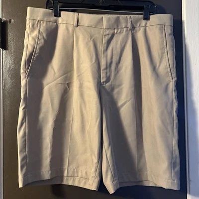 Pantalones Cortos Para Hombres Walter Hagen Plisados Frontales Golf Exterior Calce Relajado Tostado Talla 36 Foto 1 de 3