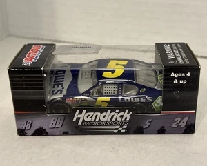 5 Jimmie Johnson #5 Lowe’s All-Star Race 2011 Chevy Impala Hendrick 1/64 Action - Picture 1 of 7