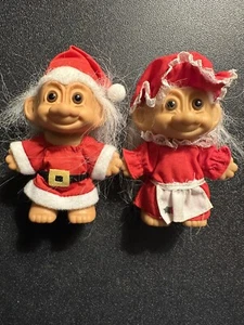 Russ Mrs. & Mr. Santa Claus Troll 4" White Hair, Christmas VINTAGE TROLLS - Picture 1 of 4